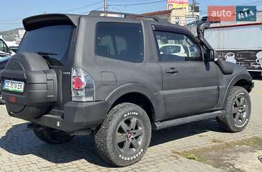 Внедорожник / Кроссовер Mitsubishi Pajero 2007 в 
