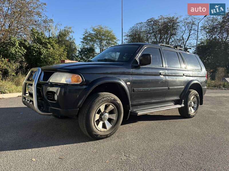 Позашляховик / Кросовер Mitsubishi Pajero 2007 в Хмельницькому