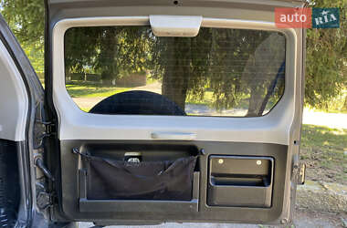Внедорожник / Кроссовер Mitsubishi Pajero 2002 в 