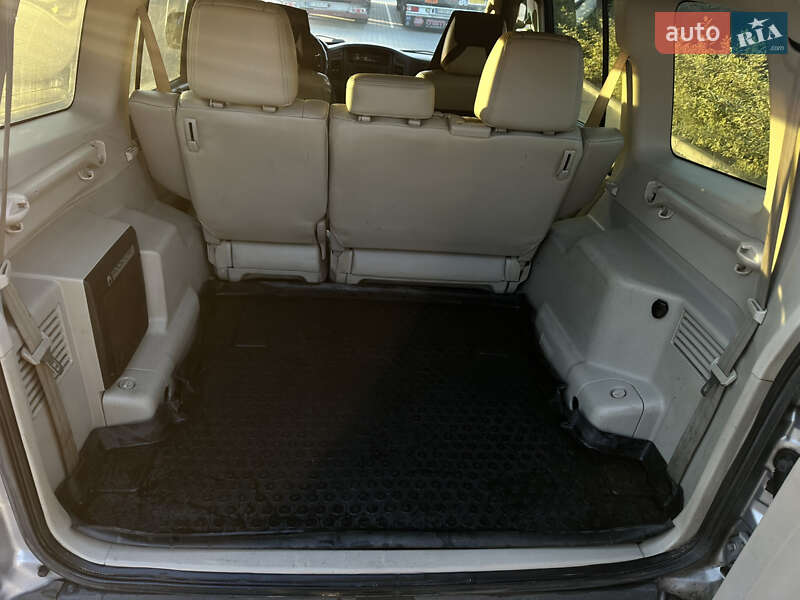 Внедорожник / Кроссовер Mitsubishi Pajero 2007 в Хмельницком