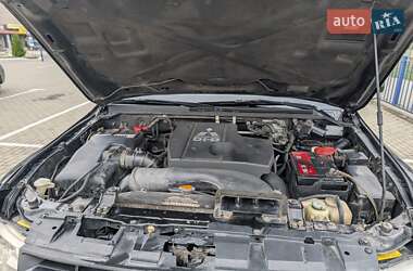 Внедорожник / Кроссовер Mitsubishi Pajero 2008 в 