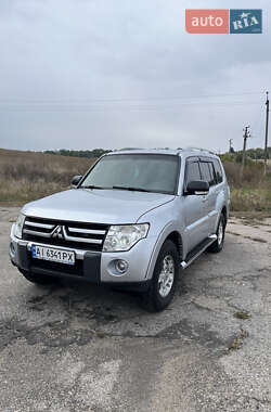 Внедорожник / Кроссовер Mitsubishi Pajero 2007 в Киеве