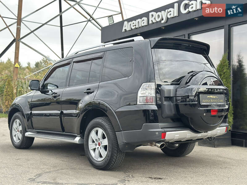 Внедорожник / Кроссовер Mitsubishi Pajero 2008 в Харькове