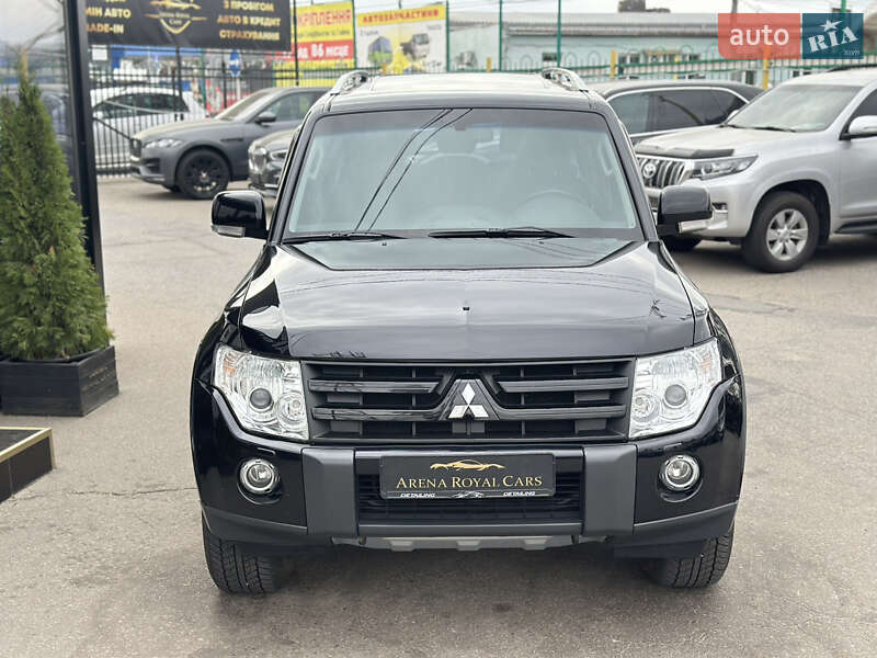 Внедорожник / Кроссовер Mitsubishi Pajero 2008 в Харькове