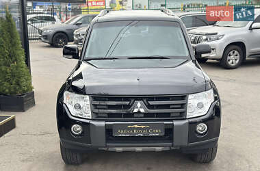 Внедорожник / Кроссовер Mitsubishi Pajero 2008 в 