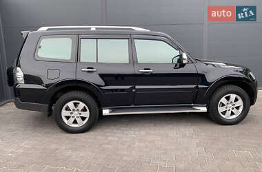 Внедорожник / Кроссовер Mitsubishi Pajero 2008 в 