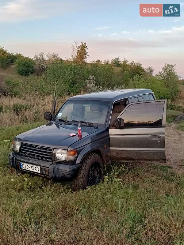 Внедорожник / Кроссовер Mitsubishi Pajero 1991 в Покровском
