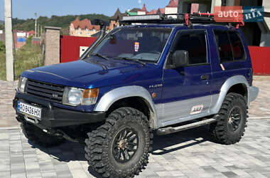 Внедорожник / Кроссовер Mitsubishi Pajero 1993 в 