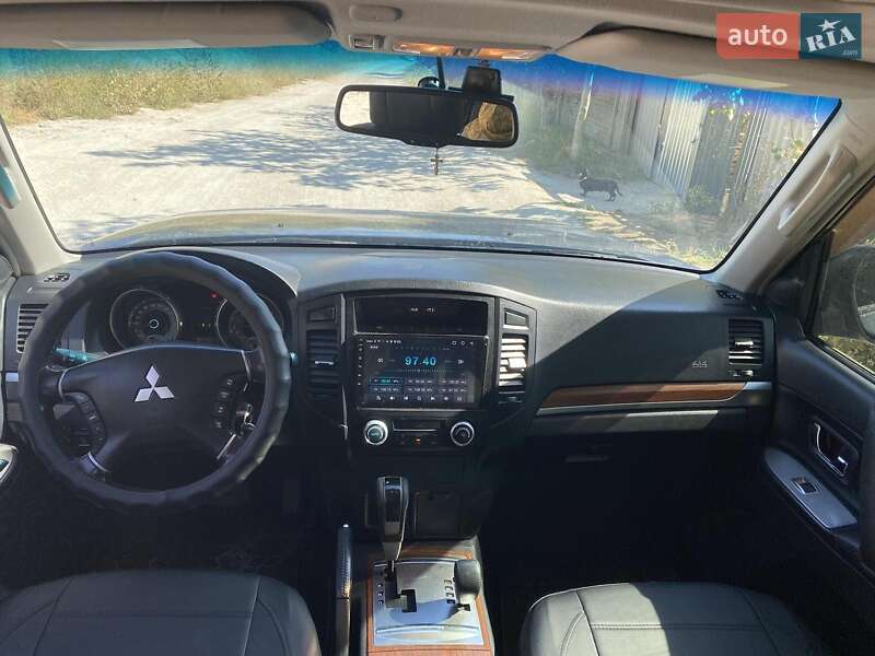 Внедорожник / Кроссовер Mitsubishi Pajero 2008 в Запорожье фото Внедорожник / Кроссовер Mitsubishi Pajero 2008 в Запорожье