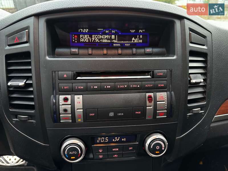 Внедорожник / Кроссовер Mitsubishi Pajero 2007 в Киеве