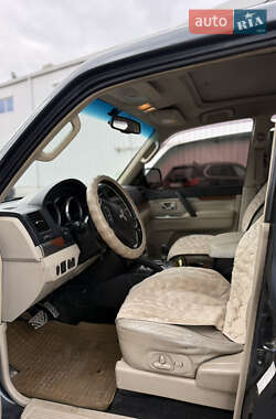 Внедорожник / Кроссовер Mitsubishi Pajero 2007 в 