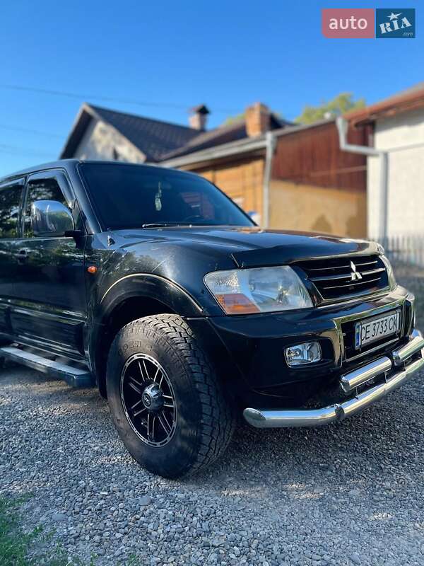 Внедорожник / Кроссовер Mitsubishi Pajero 2001 в Вижнице