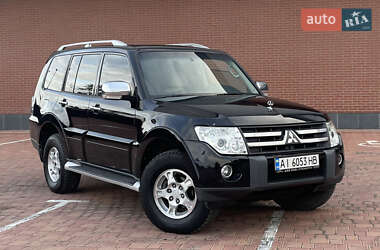 Внедорожник / Кроссовер Mitsubishi Pajero 2007 в 