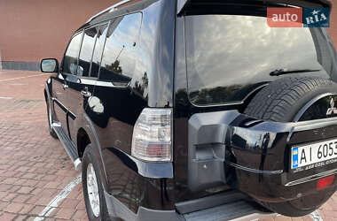 Внедорожник / Кроссовер Mitsubishi Pajero 2007 в 