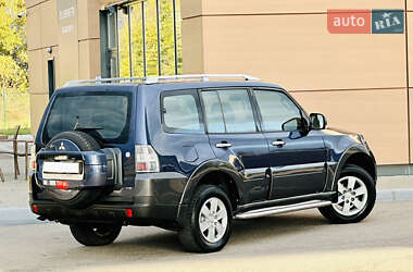 Внедорожник / Кроссовер Mitsubishi Pajero 2008 в 