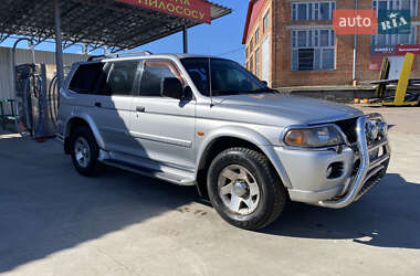 Внедорожник / Кроссовер Mitsubishi Pajero 2002 в Сумах
