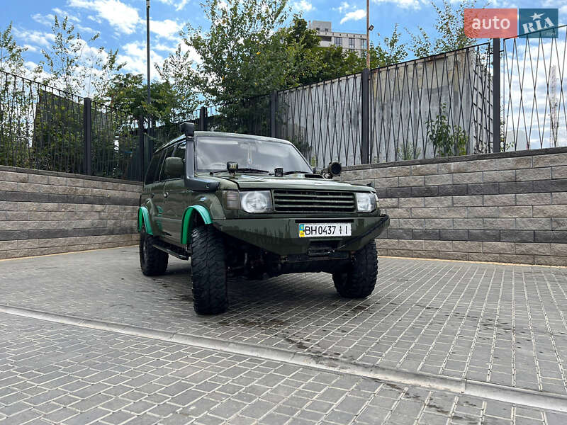 Внедорожник / Кроссовер Mitsubishi Pajero 1995 в Одессе