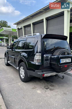 Внедорожник / Кроссовер Mitsubishi Pajero 2007 в 