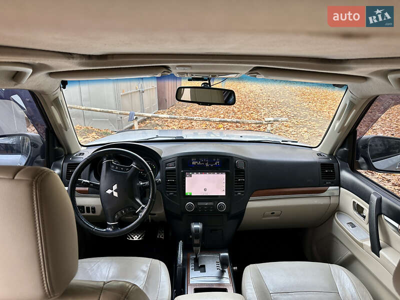 Позашляховик / Кросовер Mitsubishi Pajero 2007 в Харкові фото 5 Позашляховик / Кросовер Mitsubishi Pajero 2007 в Харкові