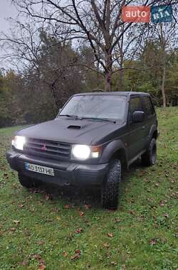 Позашляховик / Кросовер Mitsubishi Pajero 1999 в Іршаві