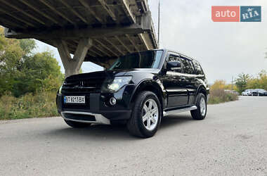 Позашляховик / Кросовер Mitsubishi Pajero 2008 в  Позашляховик / Кросовер Mitsubishi Pajero 2008 в