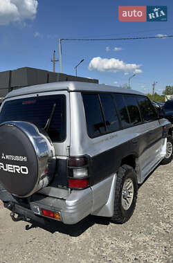 Внедорожник / Кроссовер Mitsubishi Pajero 1999 в  фото 6 Внедорожник / Кроссовер Mitsubishi Pajero 1999 в