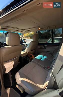 Внедорожник / Кроссовер Mitsubishi Pajero 2007 в 