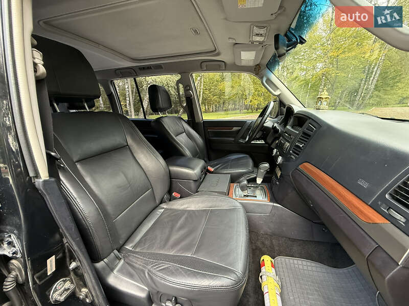 Внедорожник / Кроссовер Mitsubishi Pajero 2008 в Тернополе фото 31 Внедорожник / Кроссовер Mitsubishi Pajero 2008 в Тернополе
