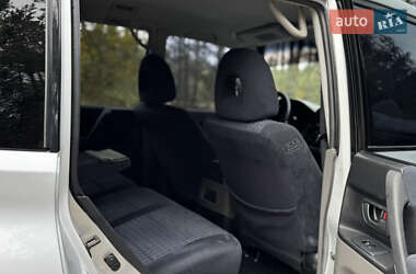 Позашляховик / Кросовер Mitsubishi Pajero 2002 в  фото 15 Позашляховик / Кросовер Mitsubishi Pajero 2002 в