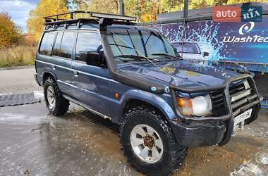 Внедорожник / Кроссовер Mitsubishi Pajero 1994 в  фото 6 Внедорожник / Кроссовер Mitsubishi Pajero 1994 в