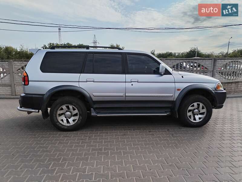 Внедорожник / Кроссовер Mitsubishi Pajero 2004 в Кривом Роге фото Внедорожник / Кроссовер Mitsubishi Pajero 2004 в Кривом Роге