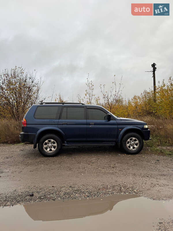 Внедорожник / Кроссовер Mitsubishi Pajero 1999 в Шостке
