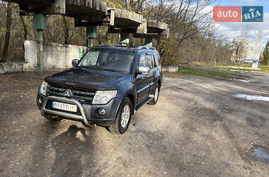 Внедорожник / Кроссовер Mitsubishi Pajero 2008 в Чугуеве