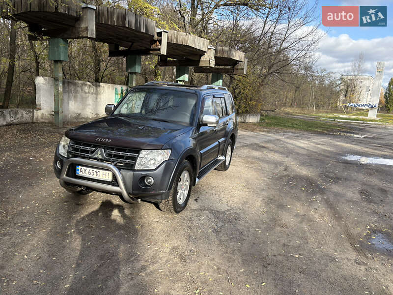 Внедорожник / Кроссовер Mitsubishi Pajero 2008 в Чугуеве фото Внедорожник / Кроссовер Mitsubishi Pajero 2008 в Чугуеве
