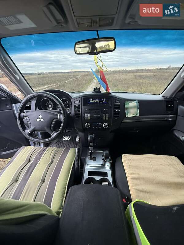 Позашляховик / Кросовер Mitsubishi Pajero 2007 в Березному фото 2 Позашляховик / Кросовер Mitsubishi Pajero 2007 в Березному