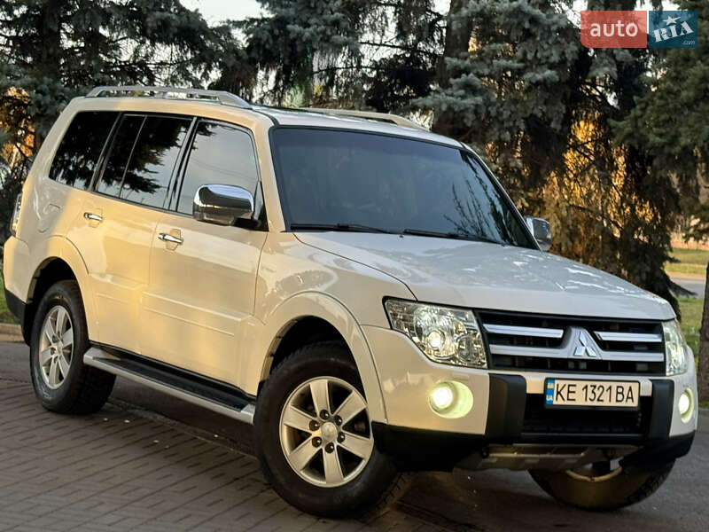 Внедорожник / Кроссовер Mitsubishi Pajero 2008 в Днепре фото 8 Внедорожник / Кроссовер Mitsubishi Pajero 2008 в Днепре