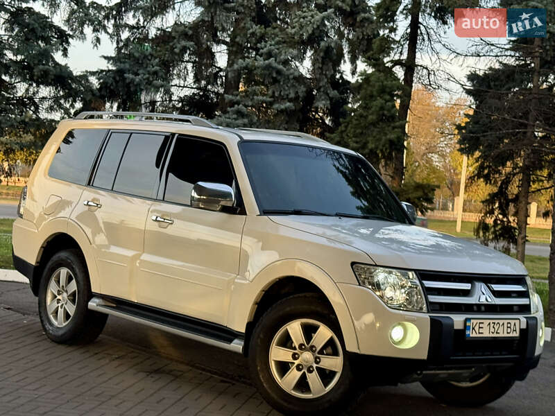 Внедорожник / Кроссовер Mitsubishi Pajero 2008 в Днепре фото 11 Внедорожник / Кроссовер Mitsubishi Pajero 2008 в Днепре
