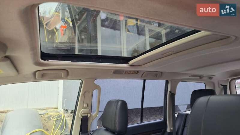 Внедорожник / Кроссовер Mitsubishi Pajero 2013 в Львове фото 2 Внедорожник / Кроссовер Mitsubishi Pajero 2013 в Львове