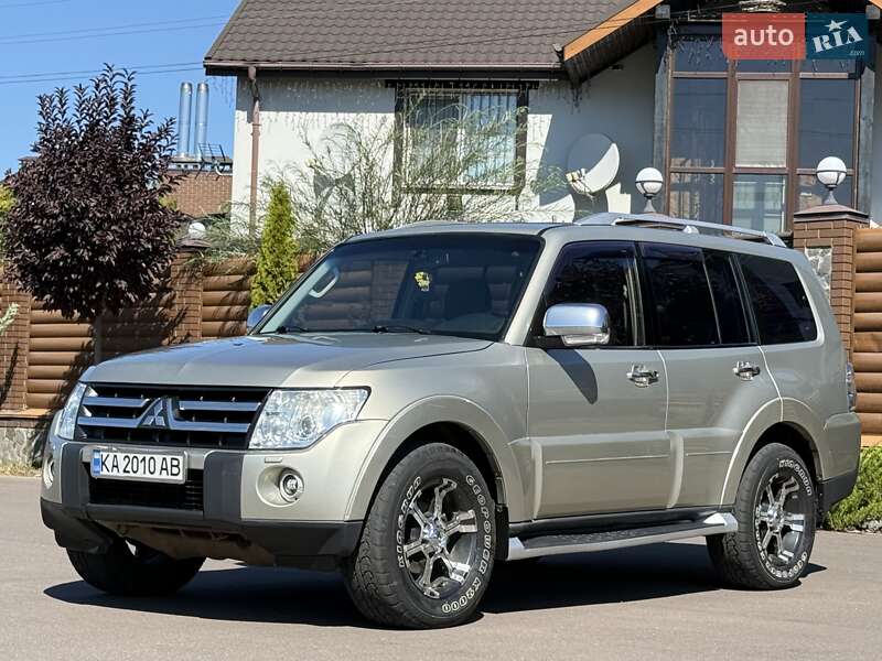 Внедорожник / Кроссовер Mitsubishi Pajero 2008 в Борисполе фото 11 Внедорожник / Кроссовер Mitsubishi Pajero 2008 в Борисполе