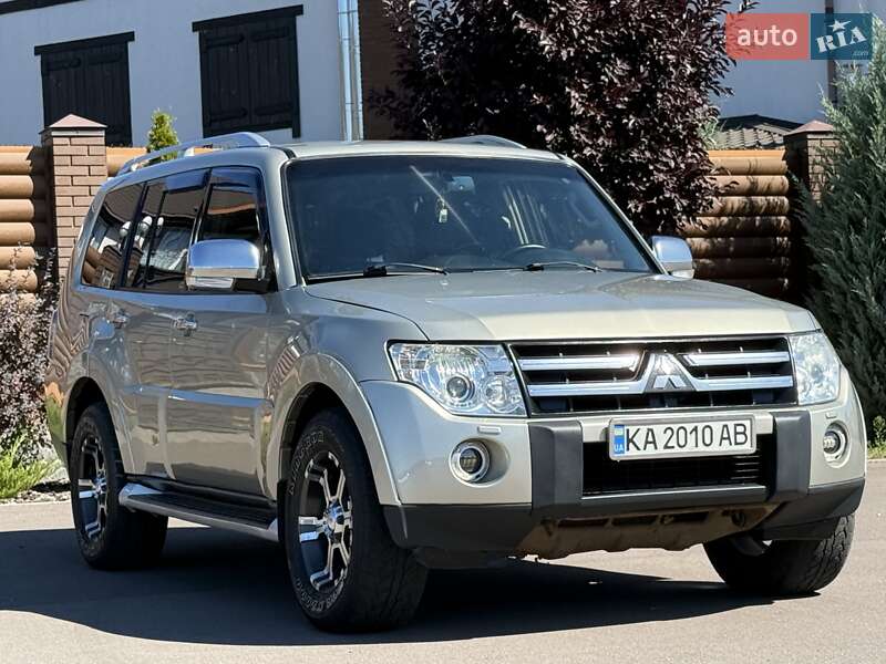 Внедорожник / Кроссовер Mitsubishi Pajero 2008 в Борисполе фото 16 Внедорожник / Кроссовер Mitsubishi Pajero 2008 в Борисполе