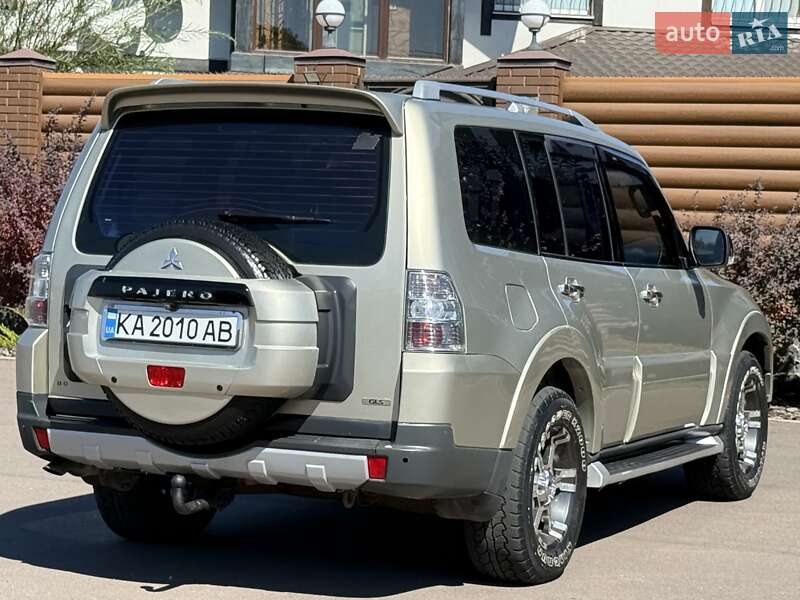 Внедорожник / Кроссовер Mitsubishi Pajero 2008 в Борисполе фото 42 Внедорожник / Кроссовер Mitsubishi Pajero 2008 в Борисполе