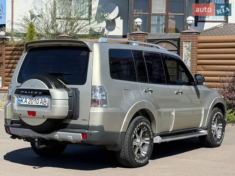 Внедорожник / Кроссовер Mitsubishi Pajero 2008 в Борисполе фото 46 Внедорожник / Кроссовер Mitsubishi Pajero 2008 в Борисполе