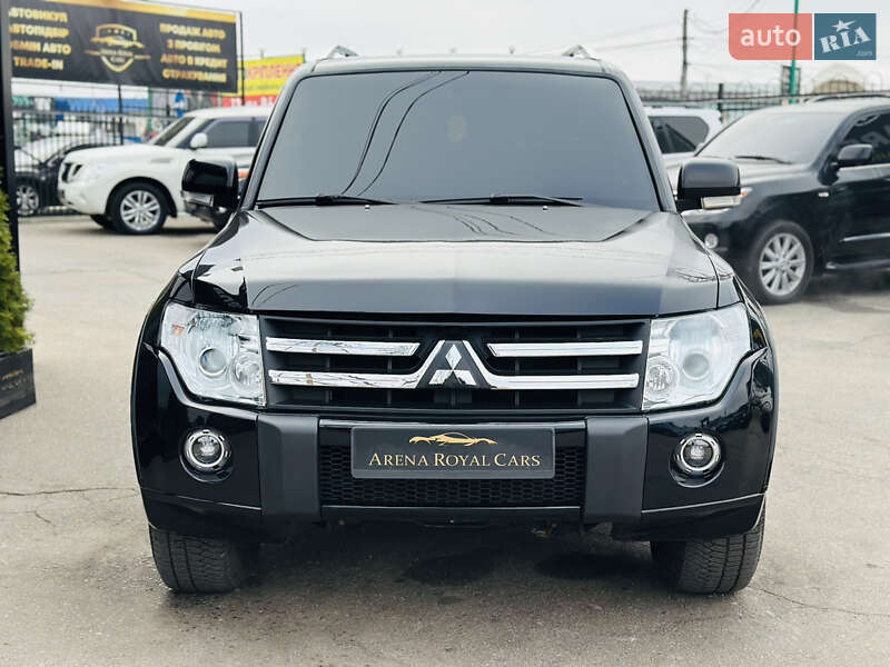 Внедорожник / Кроссовер Mitsubishi Pajero 2007 в Харькове