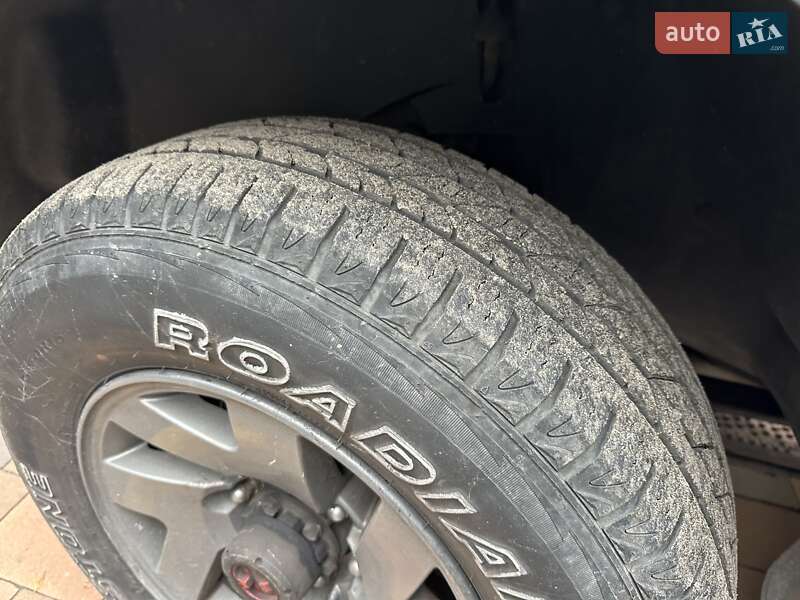 Позашляховик / Кросовер Mitsubishi Pajero 2001 в Києві