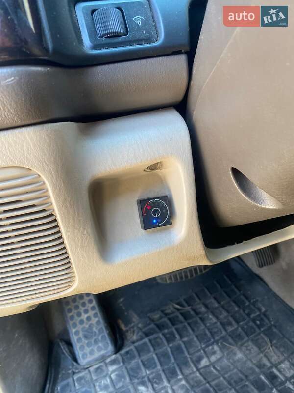 Внедорожник / Кроссовер Mitsubishi Pajero 2004 в Киеве фото 10 Внедорожник / Кроссовер Mitsubishi Pajero 2004 в Киеве