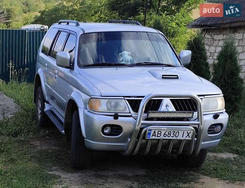 Внедорожник / Кроссовер Mitsubishi Pajero 2006 в Ольгополе