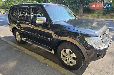 Позашляховик / Кросовер Mitsubishi Pajero 2007 в Ізмаїлі