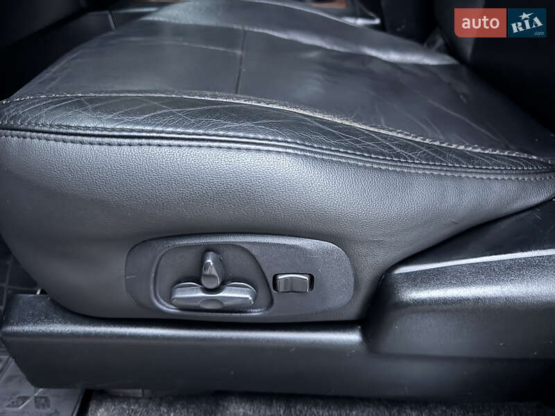 Внедорожник / Кроссовер Mitsubishi Pajero 2007 в Мостиске