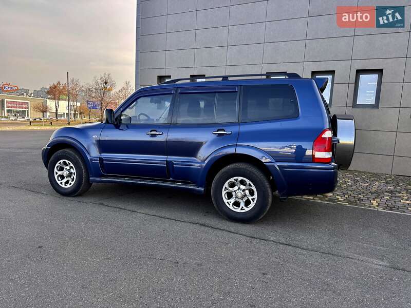 Позашляховик / Кросовер Mitsubishi Pajero 2006 в Кривому Розі