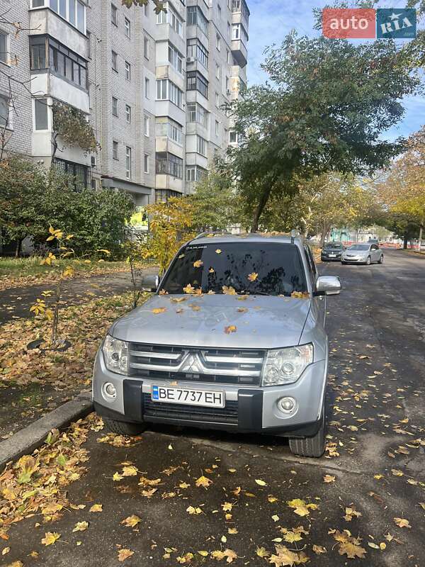 Внедорожник / Кроссовер Mitsubishi Pajero 2007 в Николаеве фото 18 Внедорожник / Кроссовер Mitsubishi Pajero 2007 в Николаеве